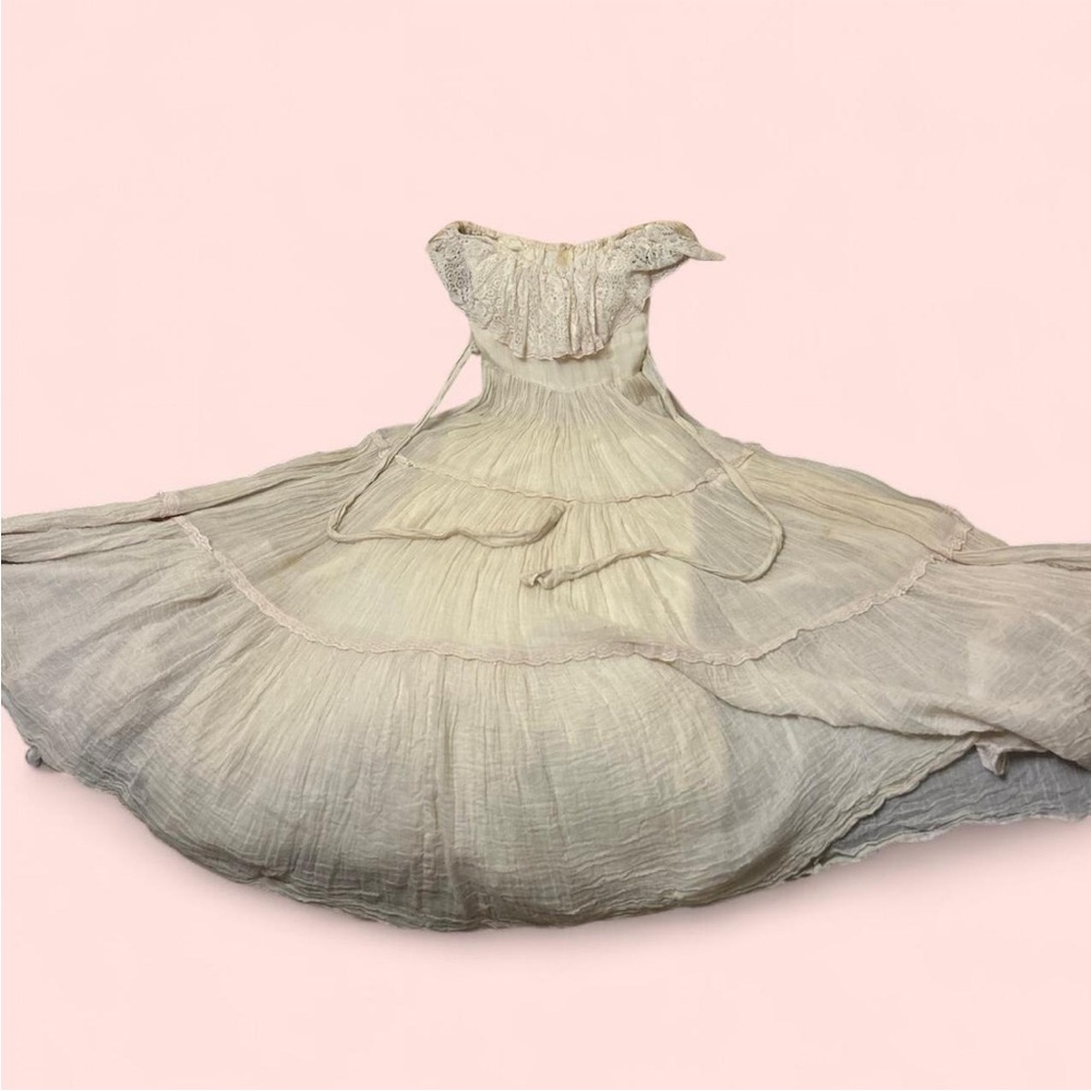 Gunne Sax Cream Lace Dress With Light Pink Details